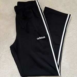 Adidas Men’s Pants, size Medium